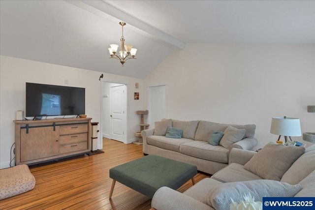 1038 Juniper St N, Keizer, OR 97303