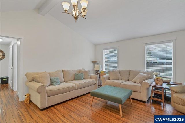 1038 Juniper St N, Keizer, OR 97303