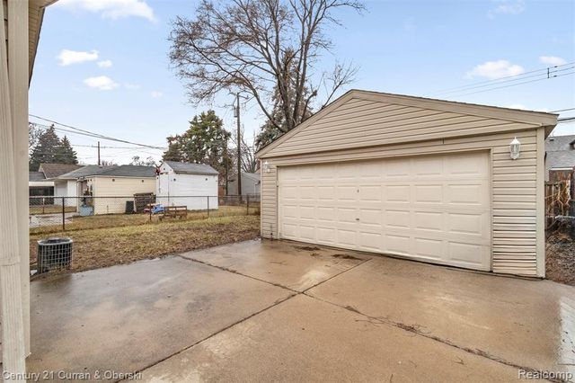 18811 Hanna Street, Melvindale, MI 48122