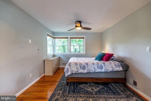 3026 KADALA PL, Falls Church, VA 22042