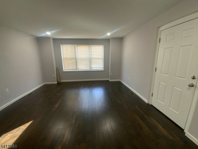 420 S 10Th St, Newark City, NJ 07103