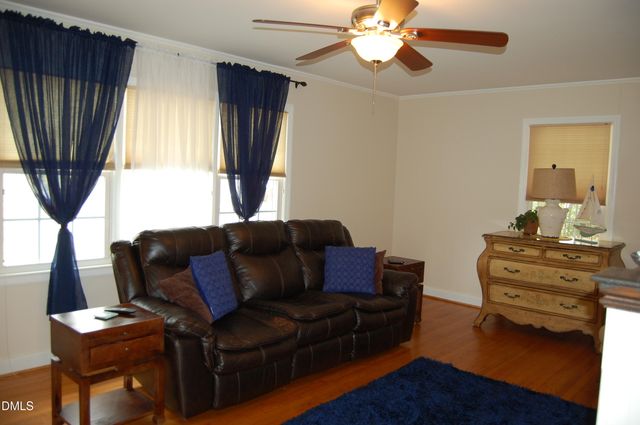 1517 Oakdale Circle, Henderson, NC 27536