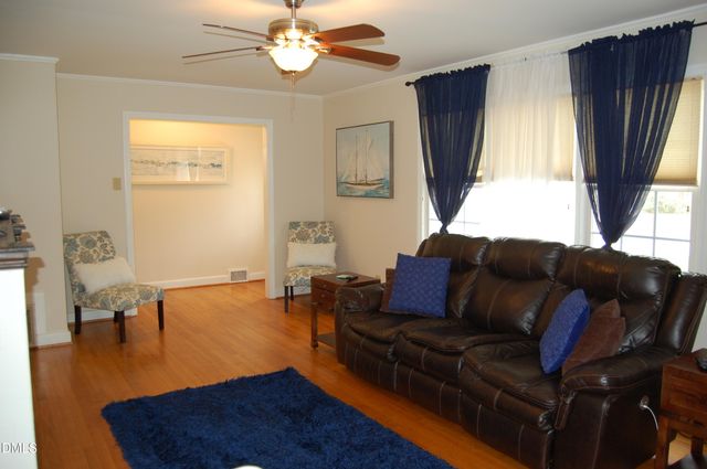 1517 Oakdale Circle, Henderson, NC 27536