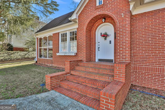 80 Spring Street, Newnan, GA 30263