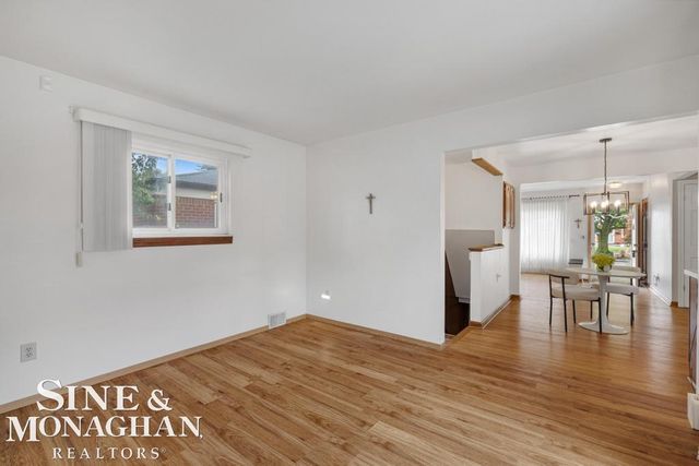 32430 Gloede Drive, Warren, MI 48088