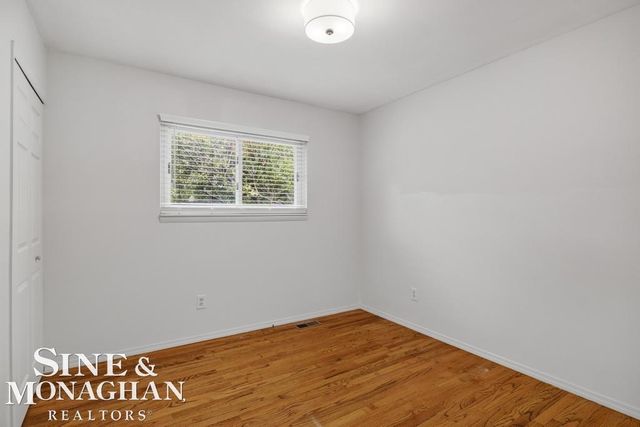 32430 Gloede Drive, Warren, MI 48088