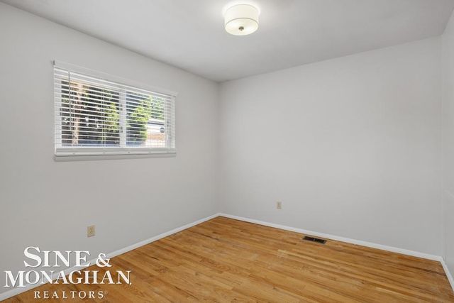 32430 Gloede Drive, Warren, MI 48088