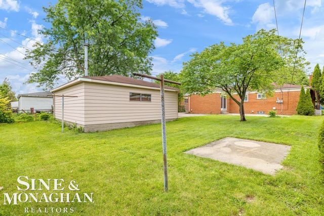 32430 Gloede Drive, Warren, MI 48088