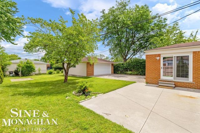 32430 Gloede Drive, Warren, MI 48088
