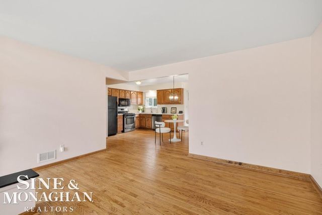 32430 Gloede Drive, Warren, MI 48088