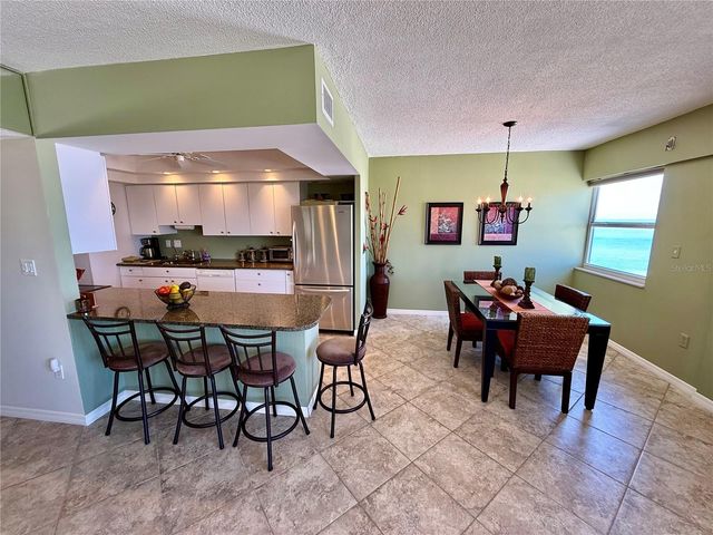 1700 BENJAMIN FRANKLIN DRIVE 9E, Sarasota, FL 34236