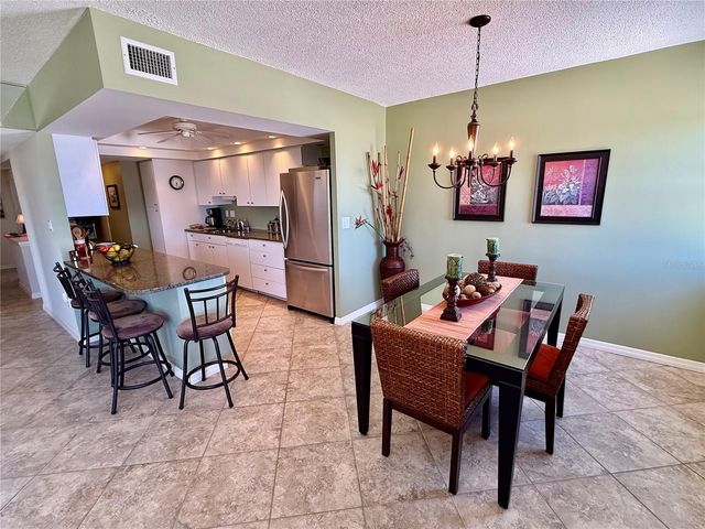 1700 BENJAMIN FRANKLIN DRIVE 9E, Sarasota, FL 34236
