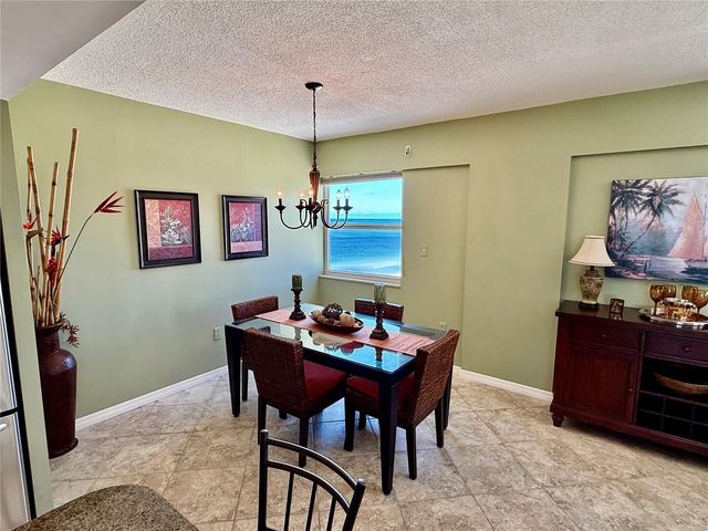 1700 BENJAMIN FRANKLIN DRIVE 9E, Sarasota, FL 34236
