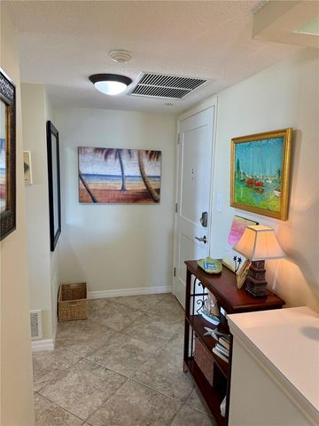 1700 BENJAMIN FRANKLIN DRIVE 9E, Sarasota, FL 34236
