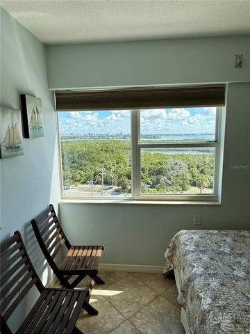 1700 BENJAMIN FRANKLIN DRIVE 9E, Sarasota, FL 34236