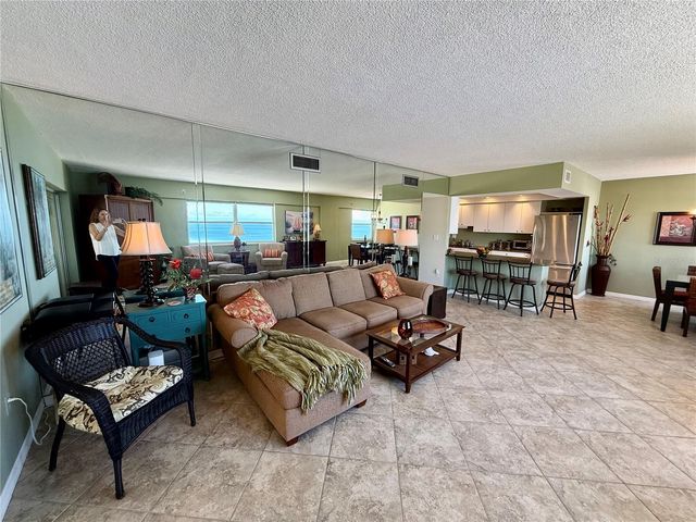 1700 BENJAMIN FRANKLIN DRIVE 9E, Sarasota, FL 34236