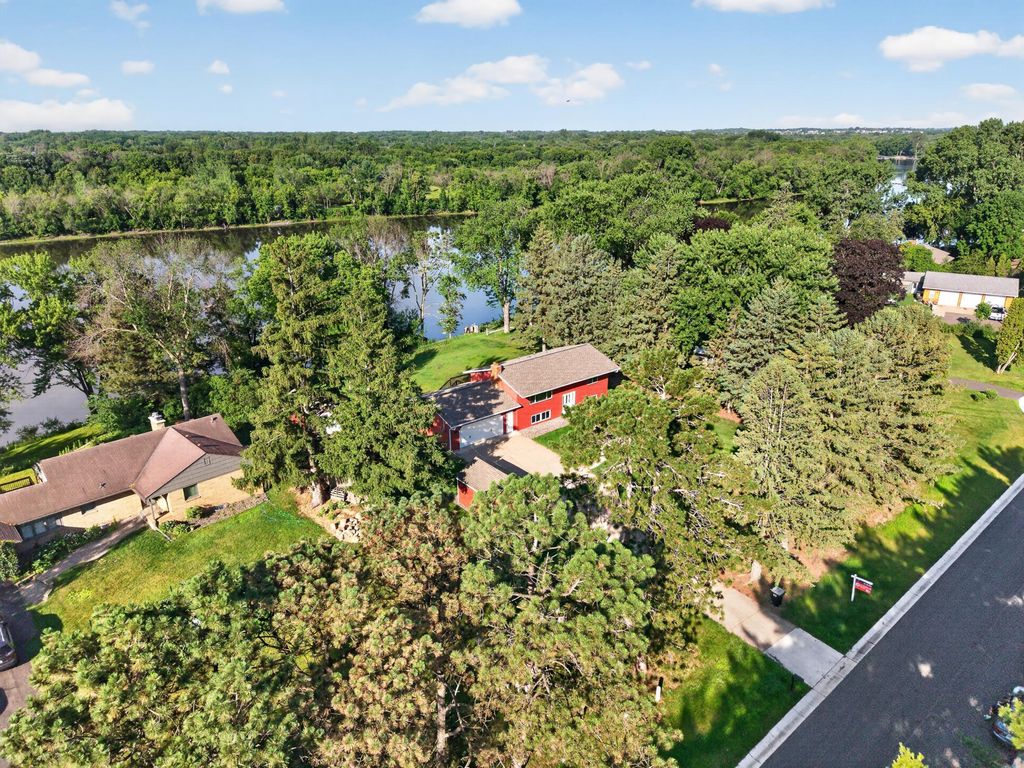6266 Rivlyn Avenue NW, Anoka, MN 55303 — photo 2