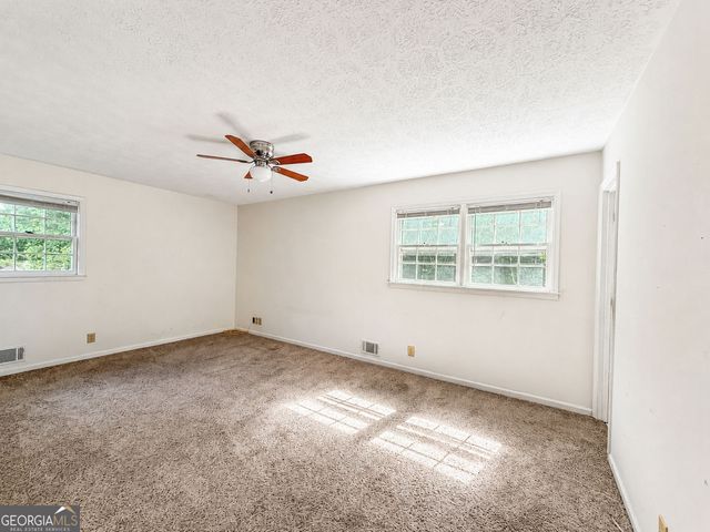 677 Bankshire Drive, Suwanee, GA 30024