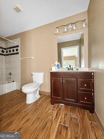 677 Bankshire Drive, Suwanee, GA 30024