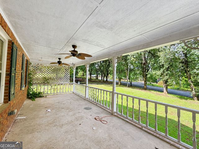 677 Bankshire Drive, Suwanee, GA 30024