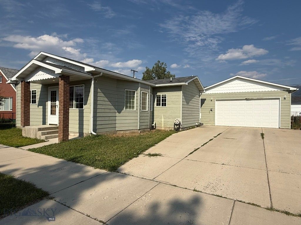 1856 Phillips Avenue, Butte, MT 59701 photo 1
