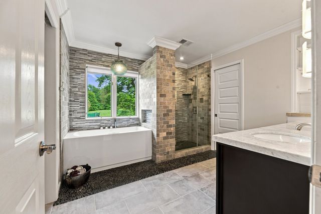 1524 Aberdeen Dr, Brentwood, TN 37027