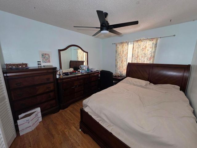 4917 Freedom Circle, Lake Worth, FL 33461