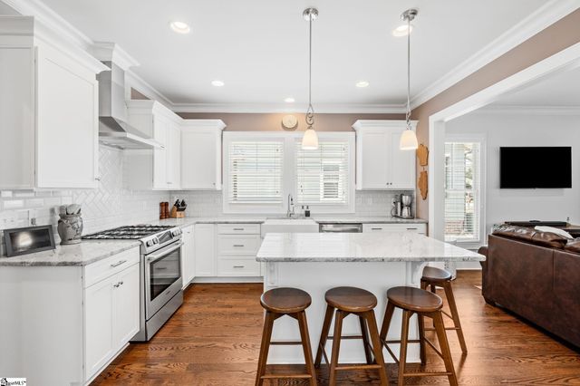 407 Ashley Avenue, Greenville, SC 29609