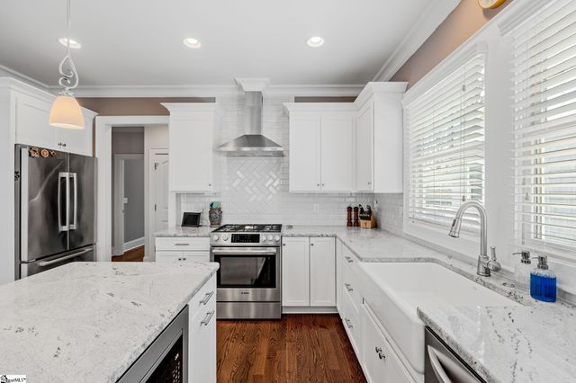 407 Ashley Avenue, Greenville, SC 29609