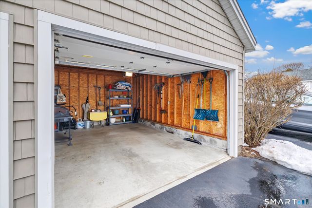 19 Stiles Street, Stratford, CT 06614