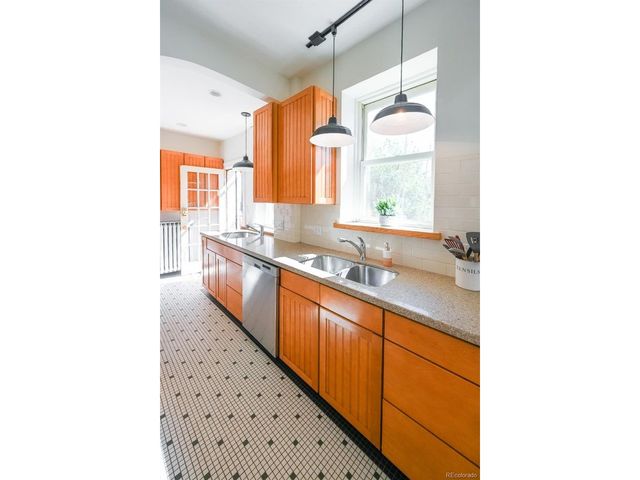 1532 N Steele St, Denver, CO 80206