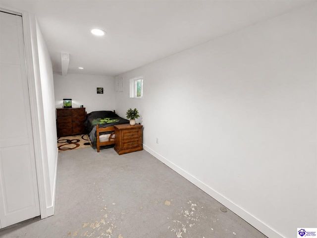 327 Old Cardinal Drive, Elizabethtown, KY 42701