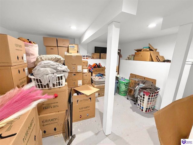 327 Old Cardinal Drive, Elizabethtown, KY 42701