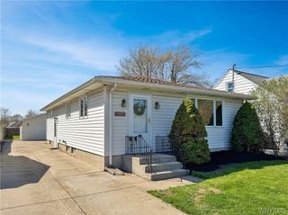 874 Beach Road, Cheektowaga, NY 14225