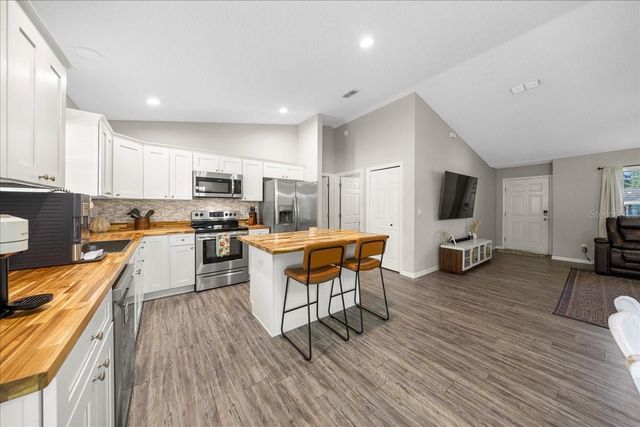 13 TEAK LOOP PLACE, Ocala, FL 34472