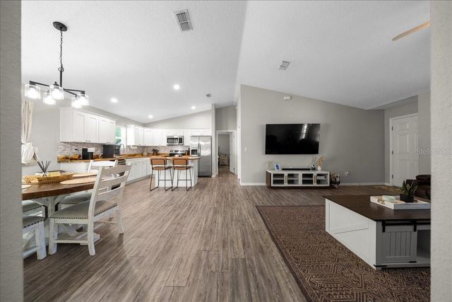 13 TEAK LOOP PLACE, Ocala, FL 34472