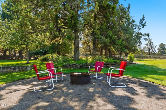 22539 Martee Lane, Bend, OR 97701