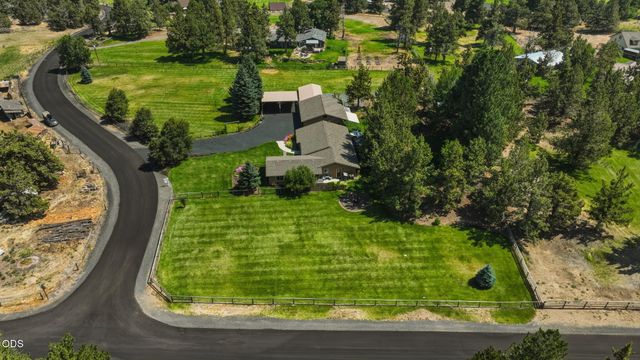 22539 Martee Lane, Bend, OR 97701