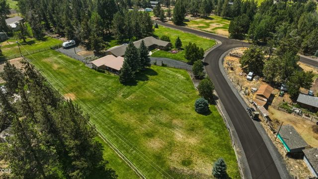 22539 Martee Lane, Bend, OR 97701