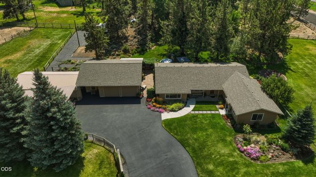 22539 Martee Lane, Bend, OR 97701
