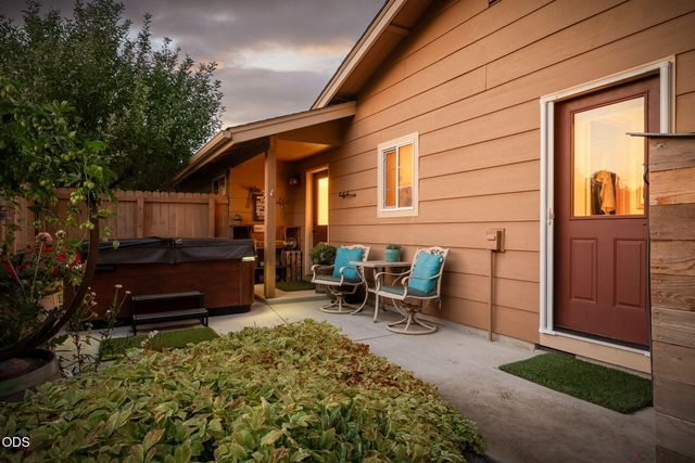 22539 Martee Lane, Bend, OR 97701