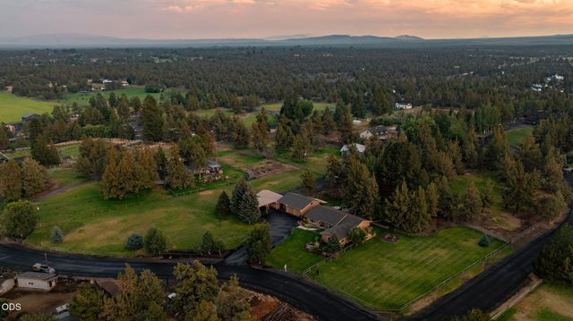 22539 Martee Lane, Bend, OR 97701