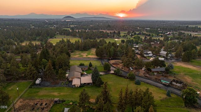 22539 Martee Lane, Bend, OR 97701
