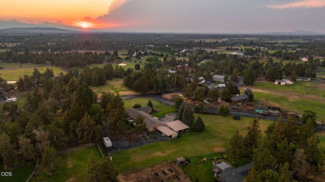 22539 Martee Lane, Bend, OR 97701