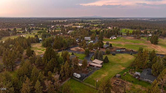 22539 Martee Lane, Bend, OR 97701