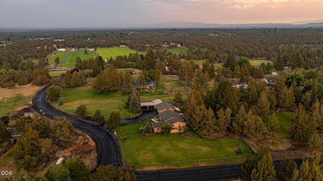 22539 Martee Lane, Bend, OR 97701