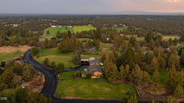22539 Martee Lane, Bend, OR 97701
