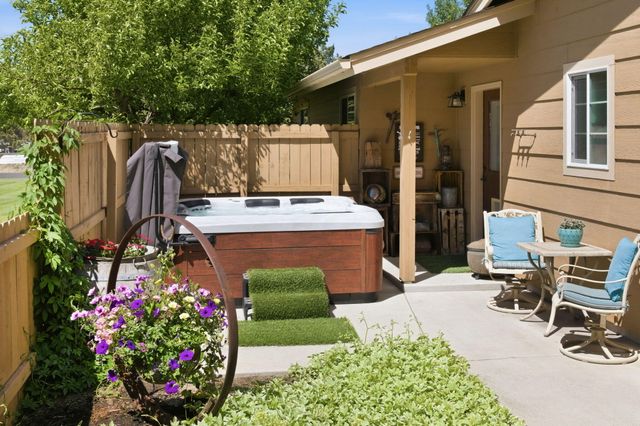 22539 Martee Lane, Bend, OR 97701