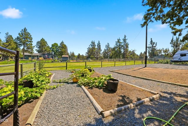 22539 Martee Lane, Bend, OR 97701