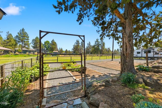 22539 Martee Lane, Bend, OR 97701